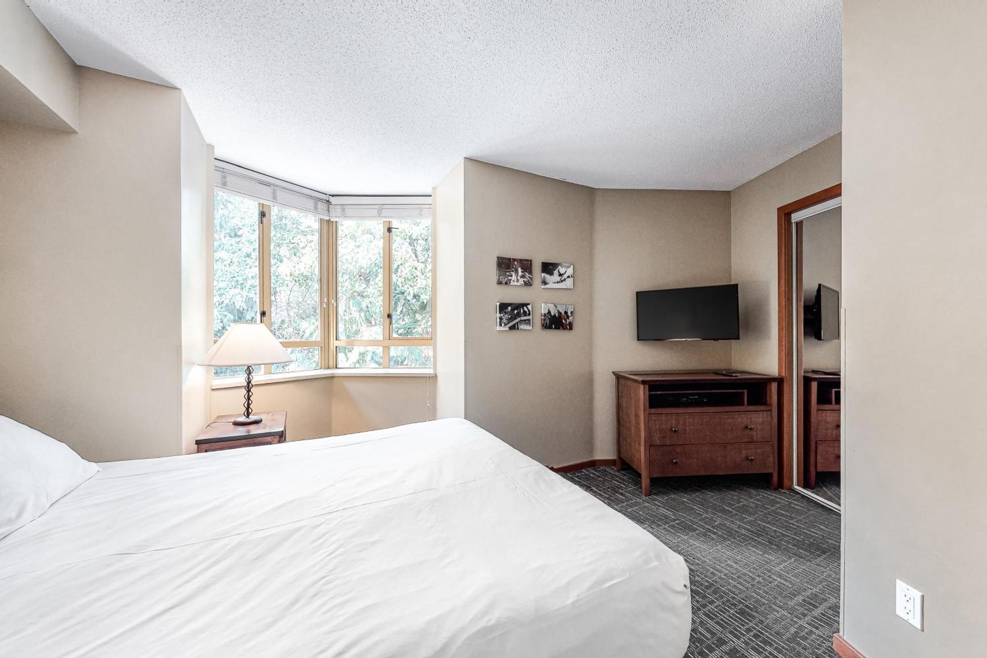 Cascade Lodge Whistler Kamer foto